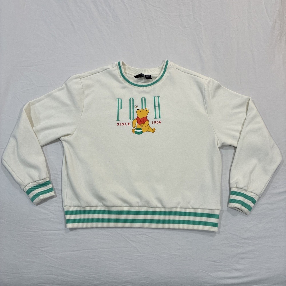Winnie The Pooh Varsity Girls Sweatshirt Small Cream Oversized Hot Topic Preppy